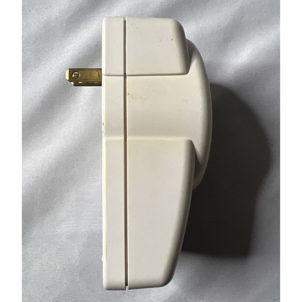 Belkin Wireless Modem Jack (Model PX-441 Rev 4) Phone Delivery System Base Unit - Picture 4 of 6